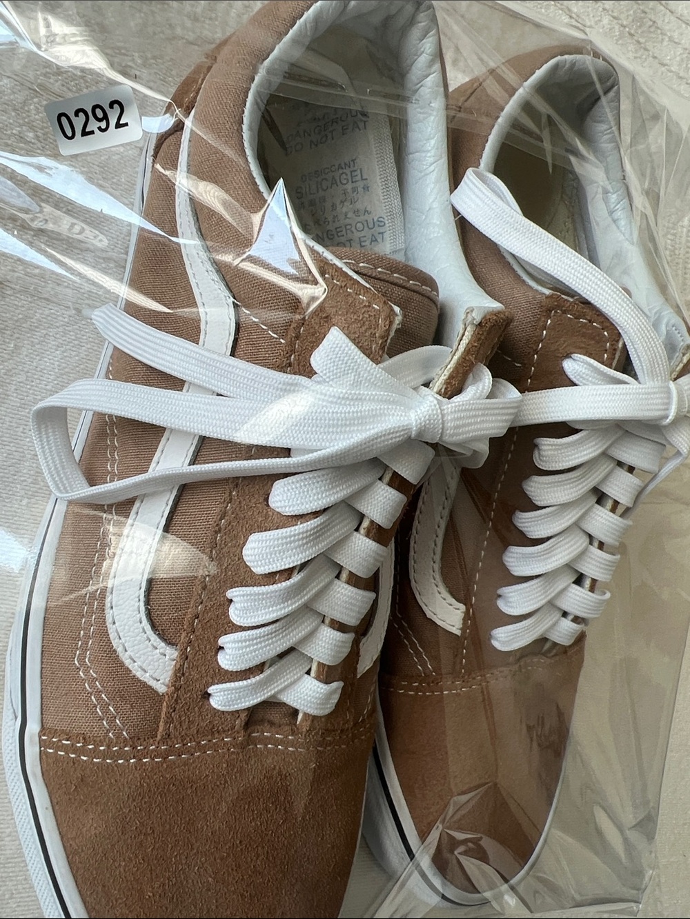 Vans Unisex Old Skool Brown Suede Low-Top Sneakers with White Side Stripe - Picture 11 of 11